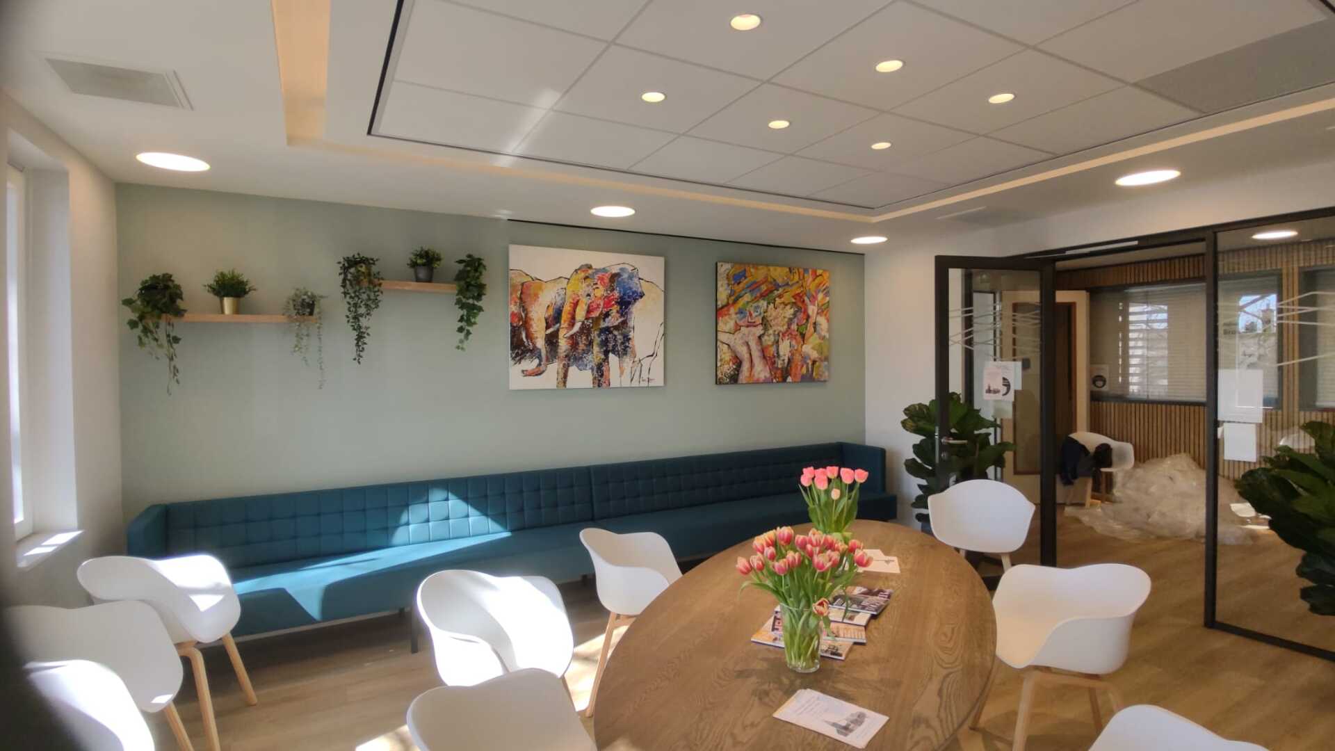 Materialen in atelier - Belgisch linnen en pigmenten